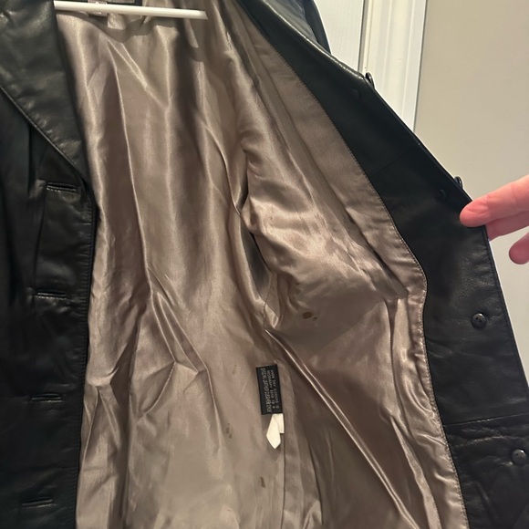 Wilsons Leather Women's Black Button-Up Jacket - Picture 5 of 8